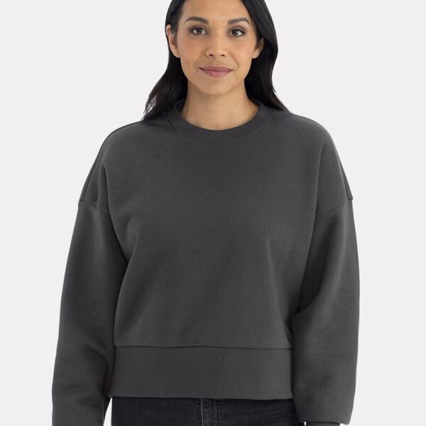 Women's Heavyweight Crewneck Sweatshirt Thumbnail